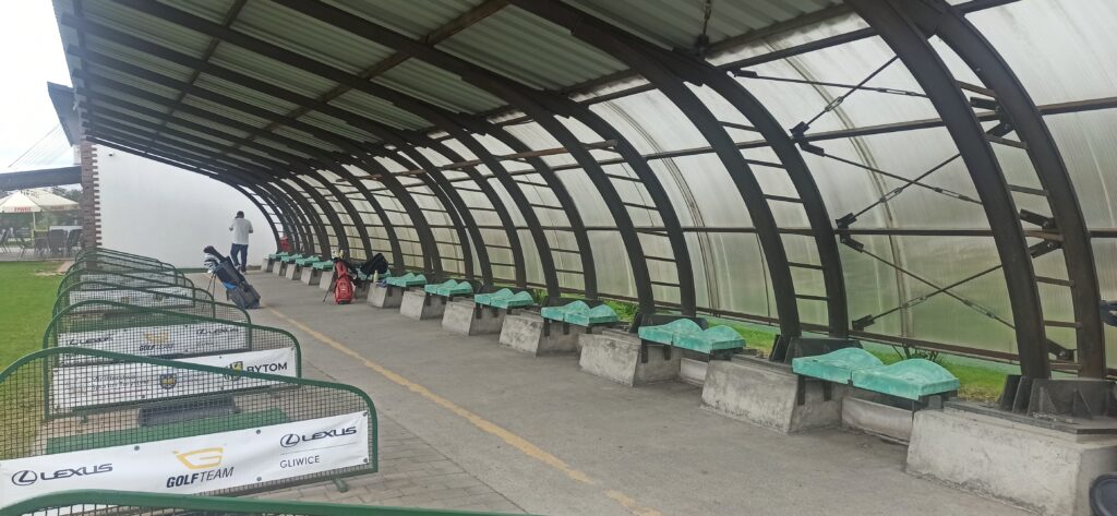 Zdjęcie ukazuje stanowiska treningowe w Armada Bytom